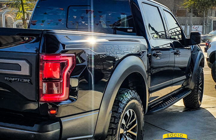 Ford Lobo Raptor 2019 lleno