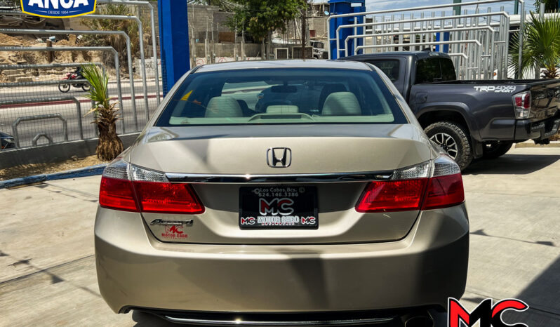 Honda Accord 2015 lleno