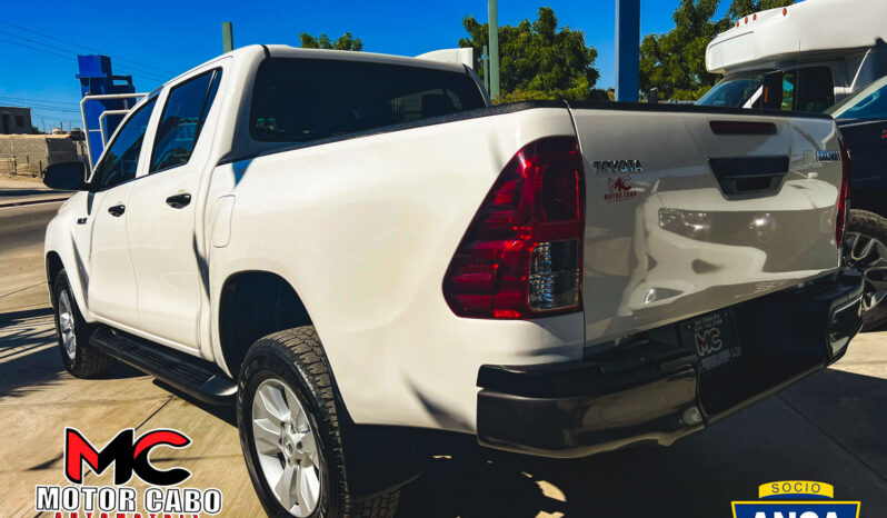 Toyota Hilux 2020 lleno