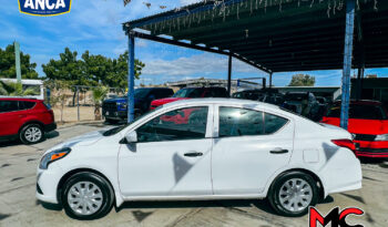 Nissan Versa 2016 lleno