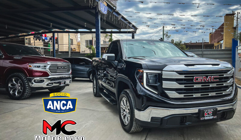 GMC Sierra 2022 lleno