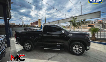 GMC Sierra 2022 lleno