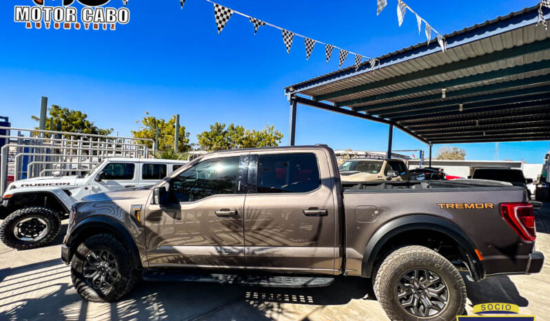 Ford Lobo Tremor 2021 lleno