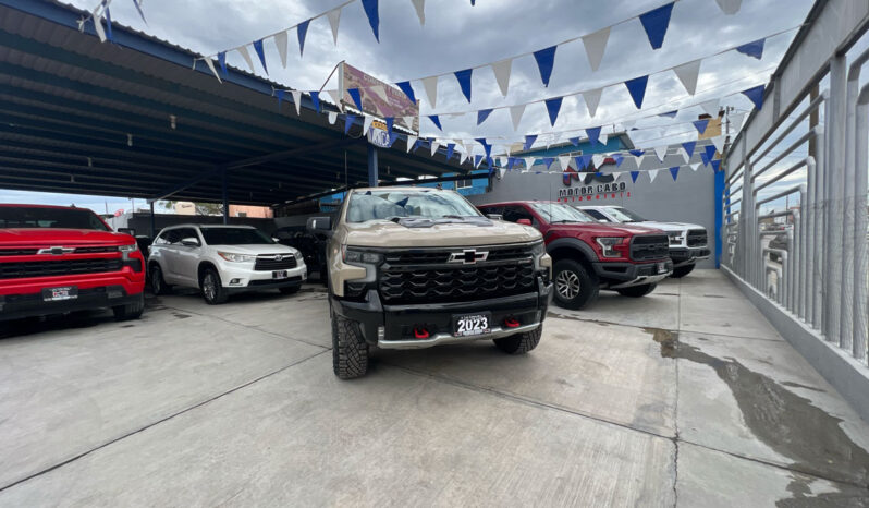 CHEVROLET CHEYENNE ZR2. 2023 lleno