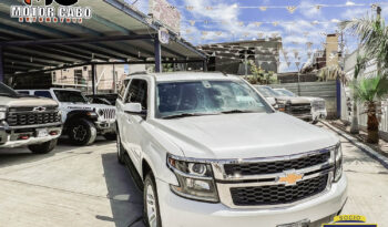 Chevrolet Suburban 2016 lleno