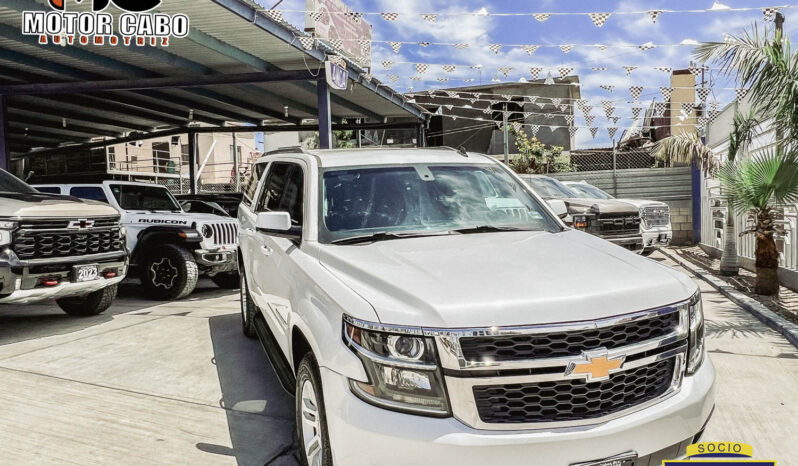 Chevrolet Suburban 2016 lleno