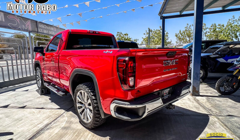 GMC Sierra 2022 lleno