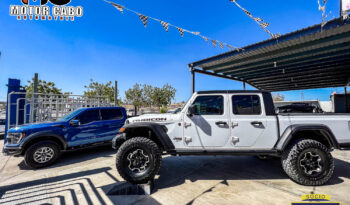 Jeep Gladiator Mojave 2022 lleno