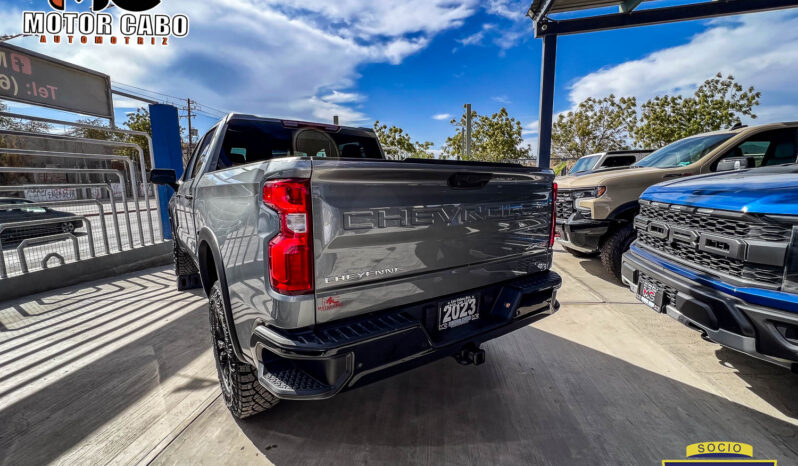 Chevrolet Cheyenne 2023 lleno