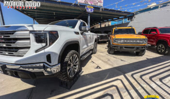 GMC Sierra 2022 lleno