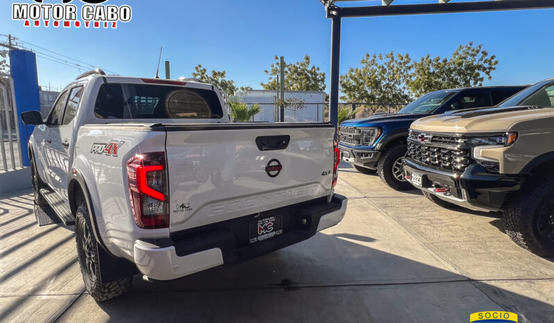 Nissan Frontier 2021 lleno