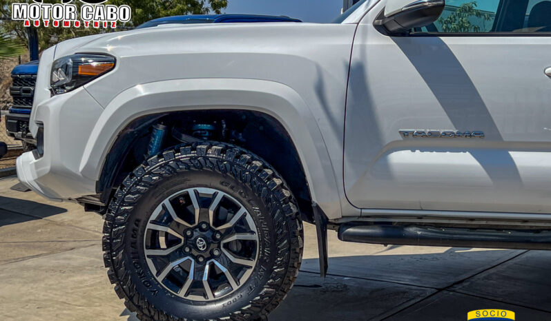 Toyota Tacoma 2020 lleno