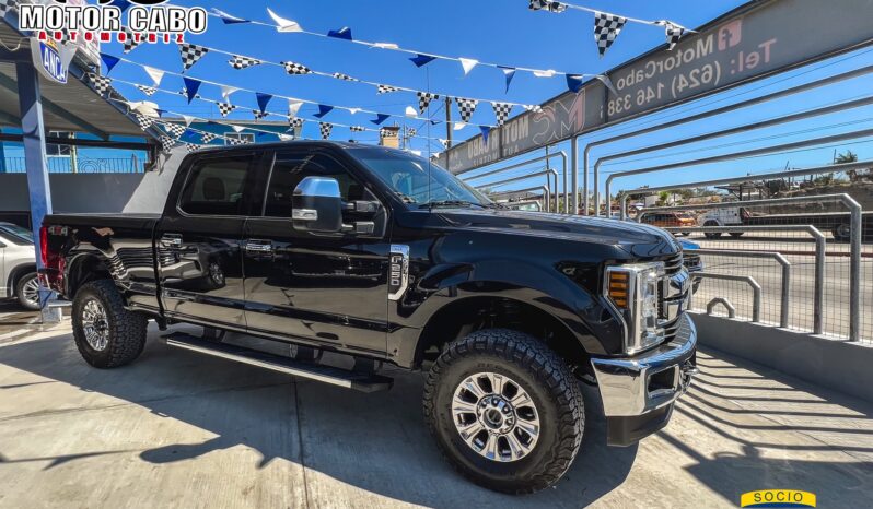 Ford F-250 2017 lleno