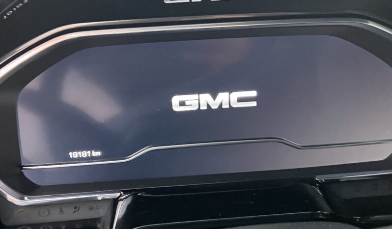 GMC Sierra 2022 lleno