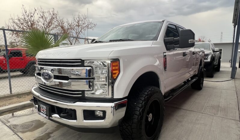 Ford F 250 2018 lleno