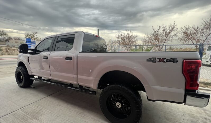 Ford F 250 2018 lleno