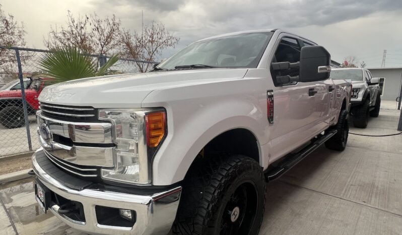 Ford F 250 2018 lleno