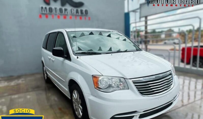 Chrysler Town & Country 2016 lleno