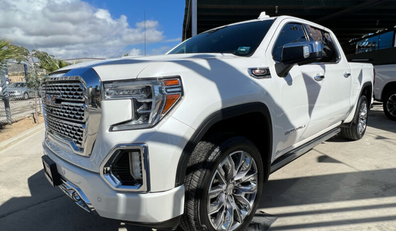 GMC Sierra Denali 2020 lleno