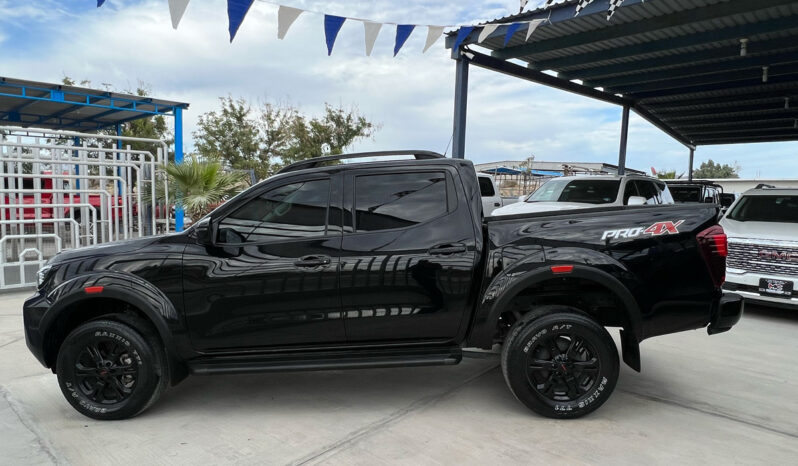 Nissan Frontier 2021 lleno