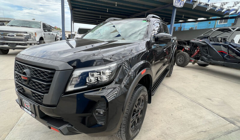 Nissan Frontier 2021 lleno