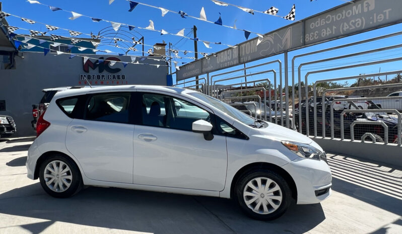 Nissan versa 2017 lleno