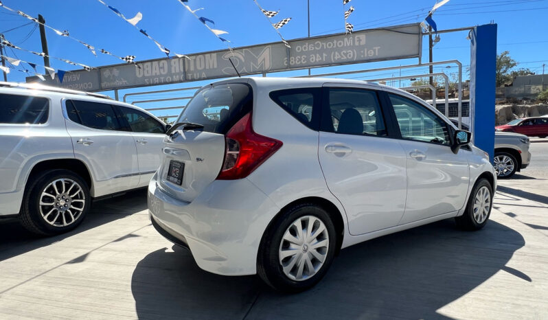 Nissan versa 2017 lleno