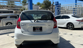 Nissan versa 2017 lleno