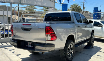 Toyota hilux 2021 lleno