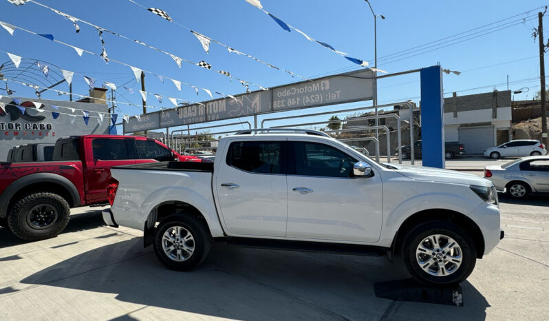 Nissan Frontier 2021 lleno