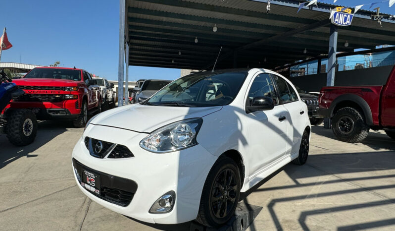 Nissan March 2020 lleno