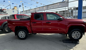 Toyota Tacoma 2024 lleno