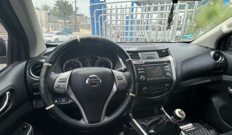 Nissan Frontier 2016 lleno