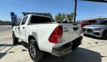 Toyota Hilux 2022 lleno