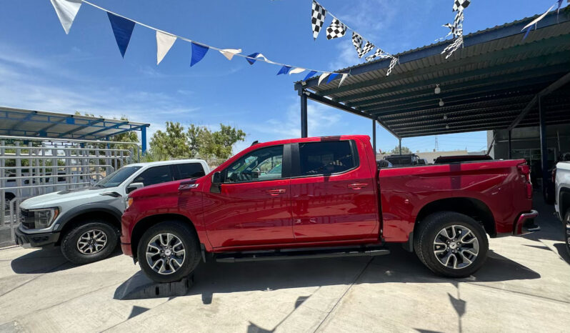 Chevrolet Cheyenne 2023 lleno