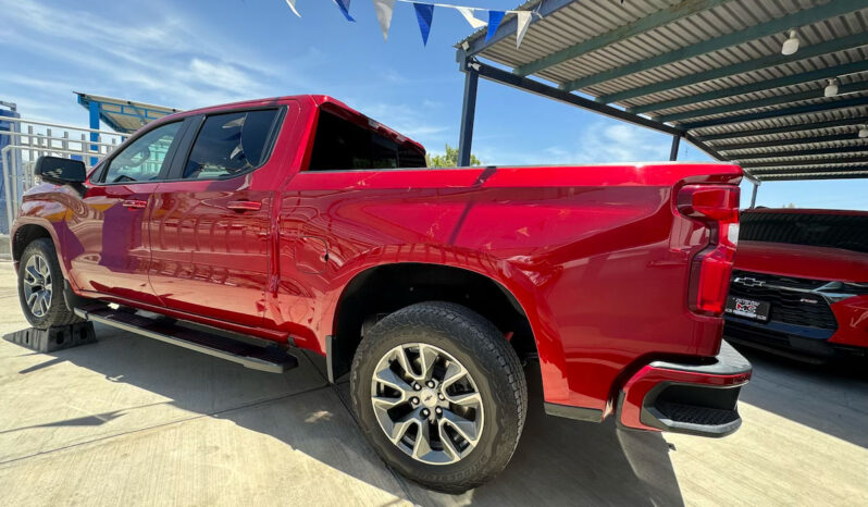 Chevrolet Cheyenne 2023 lleno