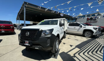 Nissan NP300 2023 lleno