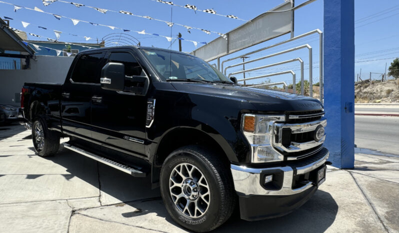 Ford Modelo F-250 Super Duty 2022 lleno