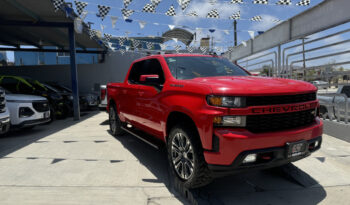 Silverado Custom 2021 lleno