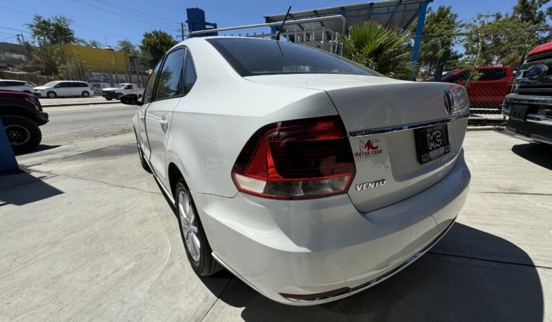 Volkswagen vento 2017 lleno