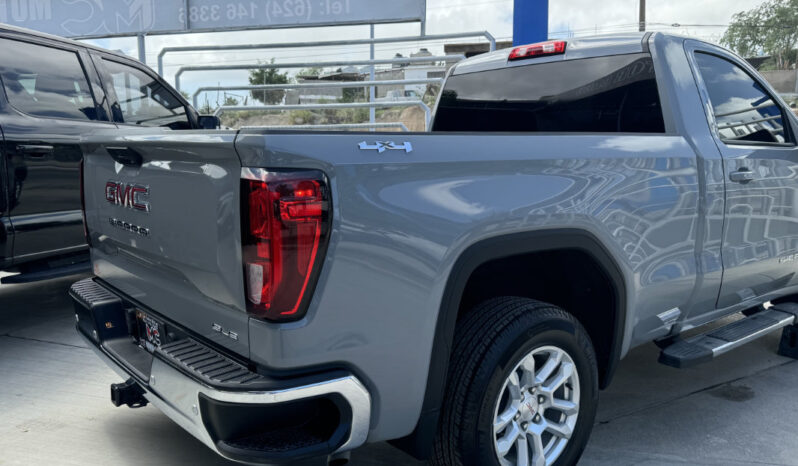 GMC Sierra 2024 lleno