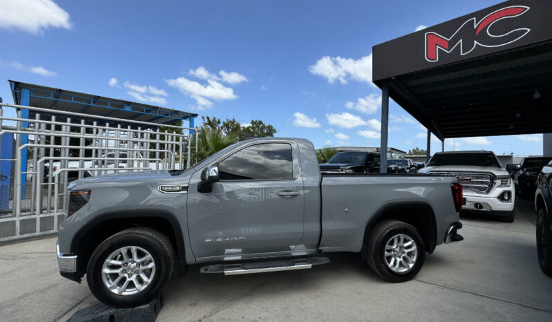 GMC Sierra 2024 lleno