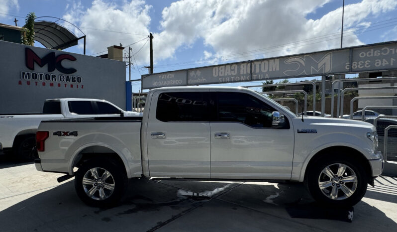 Ford Lobo Platinum 2018 lleno