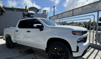 Chevrolet Silverado 2021 lleno