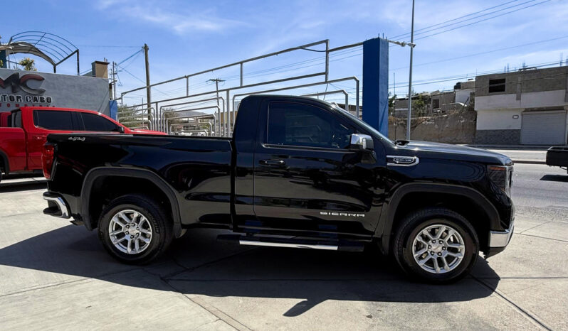 GMC Sierra SLE 2022 lleno
