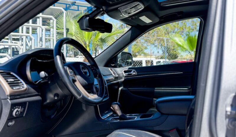 Jeep Grand Cherokee 2016 lleno