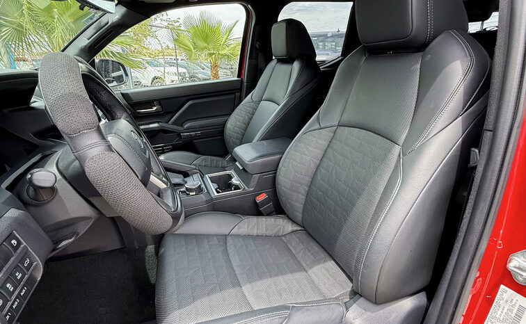 TOYOTA TACOMA TRD HYBRID 2024 lleno
