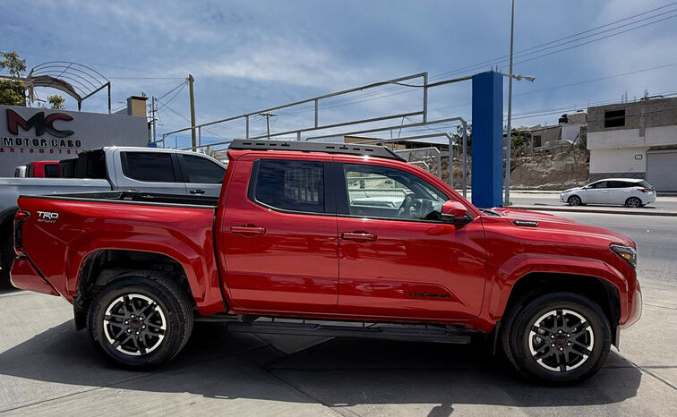 TOYOTA TACOMA TRD HYBRID 2024 lleno