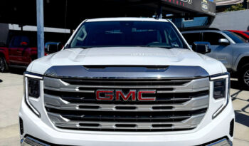 GMC Sierra SLE 4×4 Cabina Regular 2025 lleno