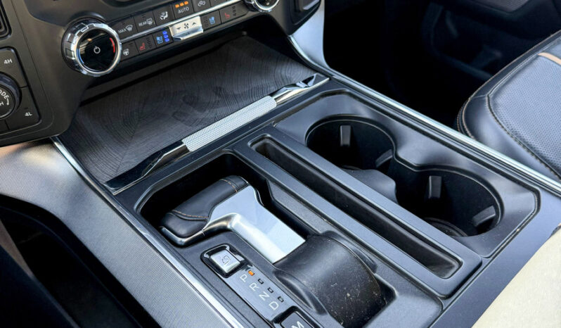 Ford Lobo Platinum 2022 lleno